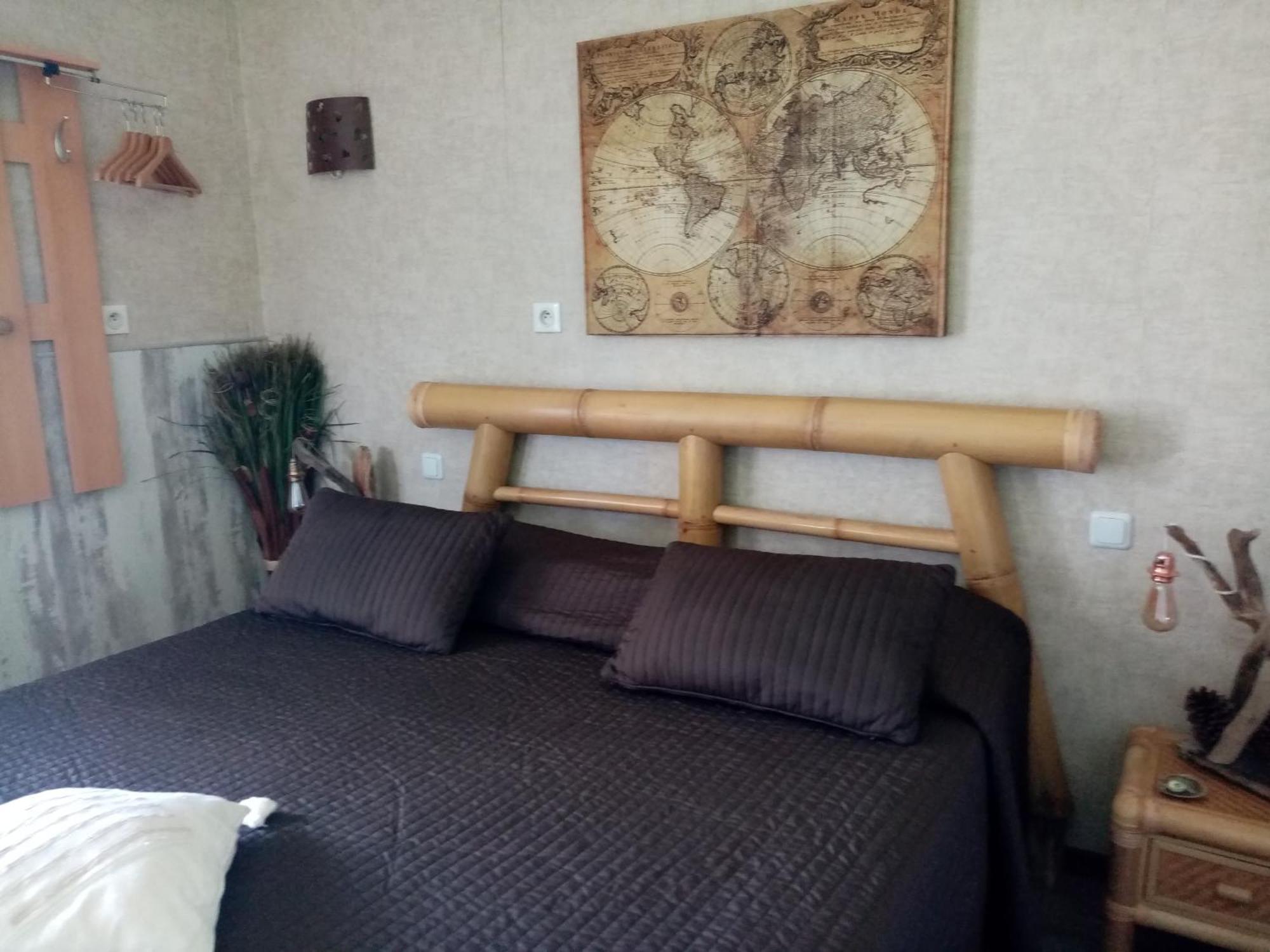 Aresia Bed & Breakfast 2*